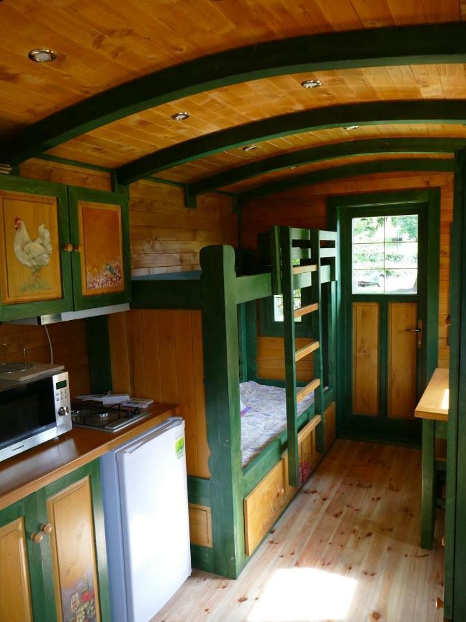 Roulotte Maisonthiers Blanot  Eksteriør bilde